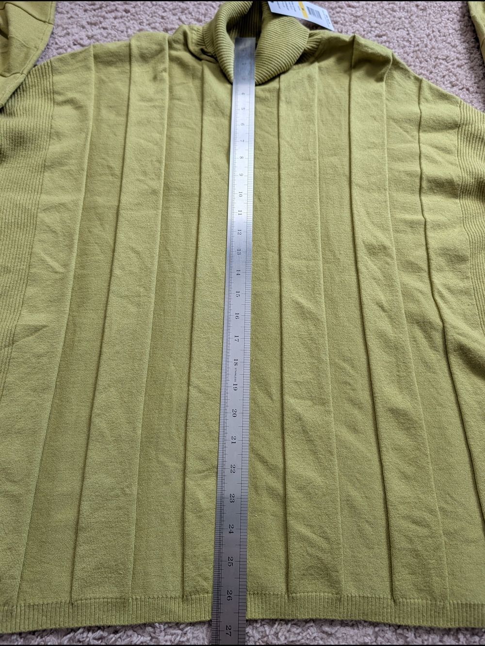 Joseph A Womens Split Pea Light Green Rib Turtleneck Sweater NWT Size Medium - Picture 10 of 12